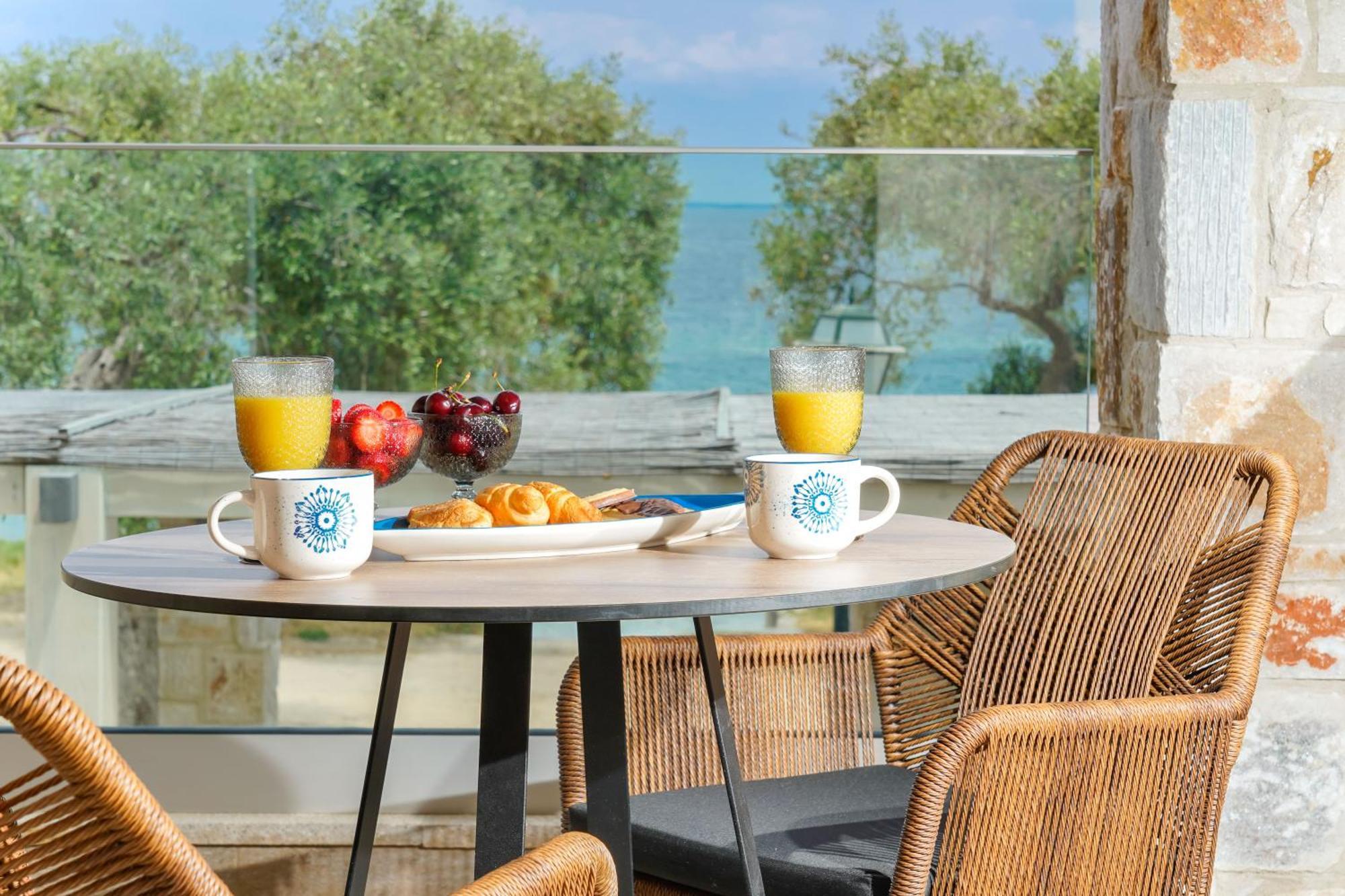 Villa Teresa Luxury Suites Limenas  Bagian luar foto